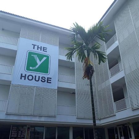 The Y House Hotell Chiang Mai Exteriör bild