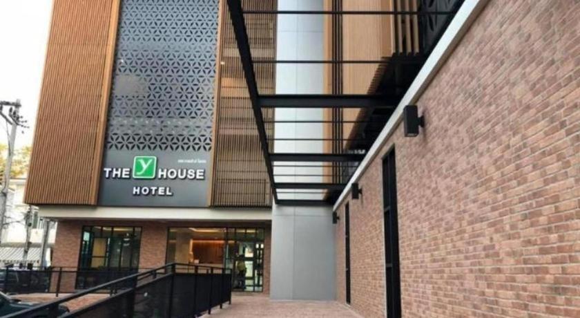 The Y House Hotell Chiang Mai Exteriör bild