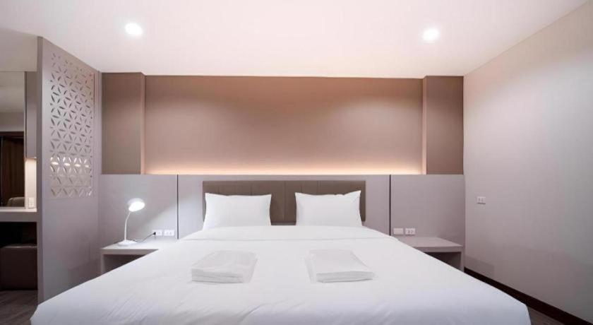 The Y House Hotell Chiang Mai Exteriör bild