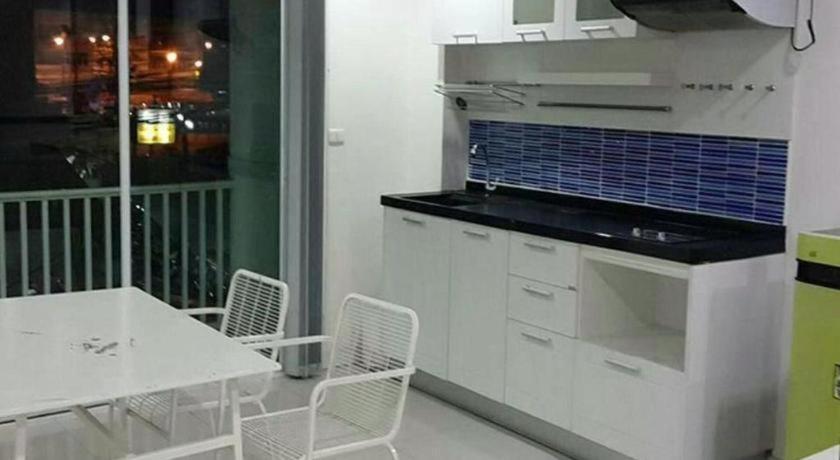 The Y House Hotell Chiang Mai Exteriör bild