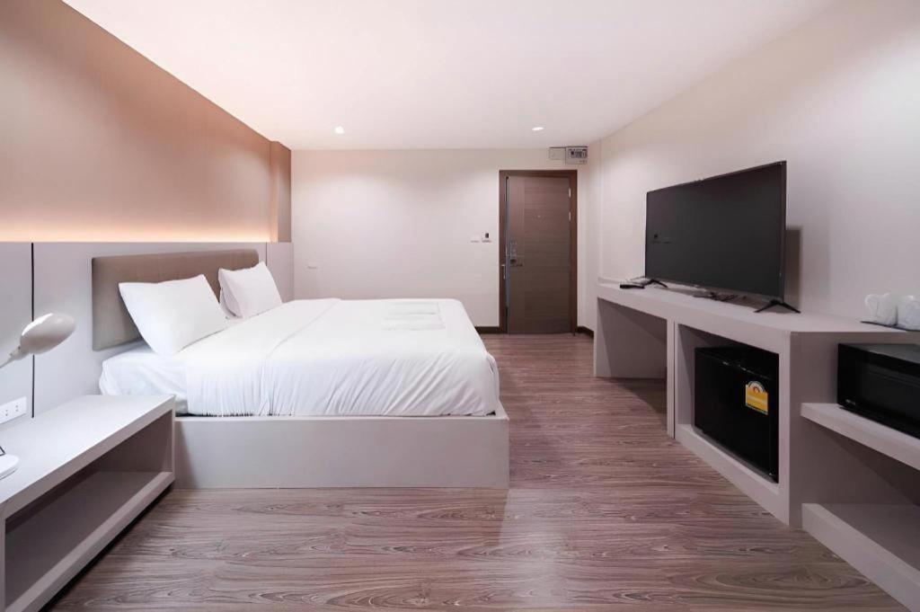 The Y House Hotell Chiang Mai Exteriör bild
